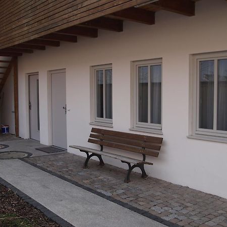 Gaestehaus In Der Gotthardtstrasse Erfurt Kültér fotó